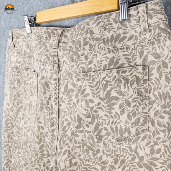 Christopher & Banks Capri Jeans Brown Denim Crop Leaf Print Women's Plus Size 14 - Picture 11 of 13